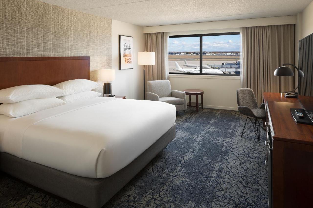 Hotel Sheraton Hartford At Bradley Airport 3*